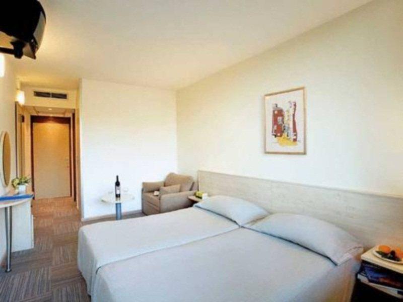 Sunny By Valamar Hotel